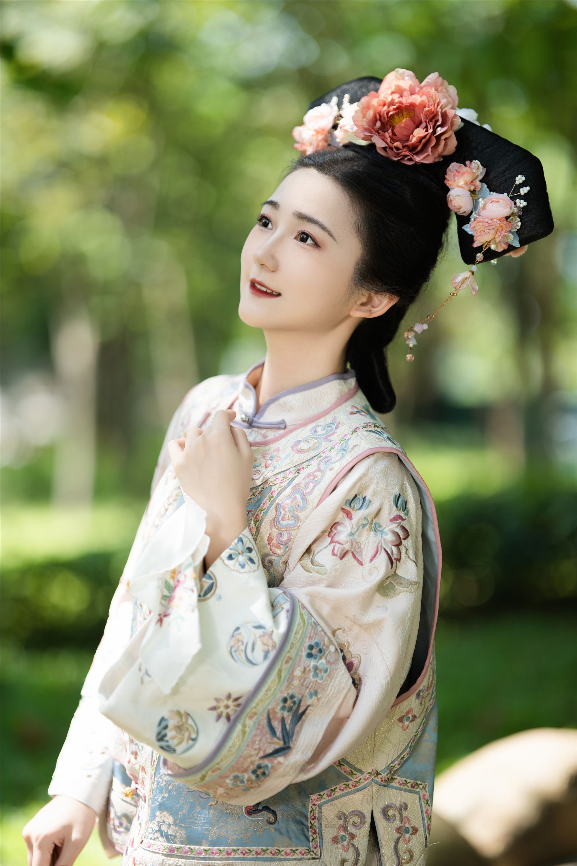 YITUYU艺图语 2025.01.14 活泼的格格 蛋糕的蛋蛋